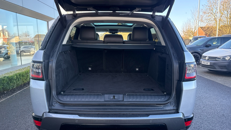 Land Rover Range Rover Sport 3.0 D250 HSE Silver 5dr Auto Diesel Estate